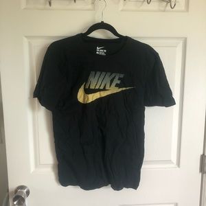 Nike Men’s Tee